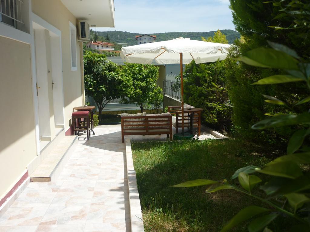 巴希尔别墅公寓 Vlorë 客房 照片